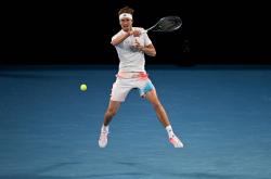 开云在线直播-关于英国网球队完胜欧洲网球队，兹维列夫打破历史纪录的信息