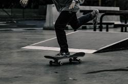 开云体育直播-王座下的孤影，当塔图姆的三双，成为国王与骑士的宿命回响