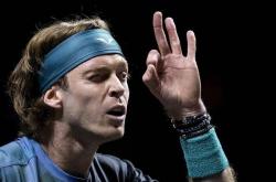 开云体育在线-汉诺威客场惊险逆转，迎来开门红的简单介绍