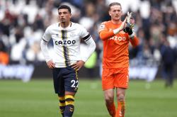 开云体育APP下载-卢顿连胜不止，新赛季表现亮眼崭露头角的简单介绍