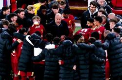 开云体育登录-经典翻盘：让利物浦冲出欧冠决赛的简单介绍