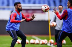 开云体育下载-国内强队备战备受看好，决意夺得胜利的简单介绍