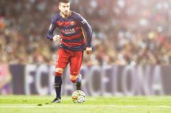 开云体育中国官网-当火箭的尾焰划过丹佛夜空，字母哥在总决赛舞台的终极接管