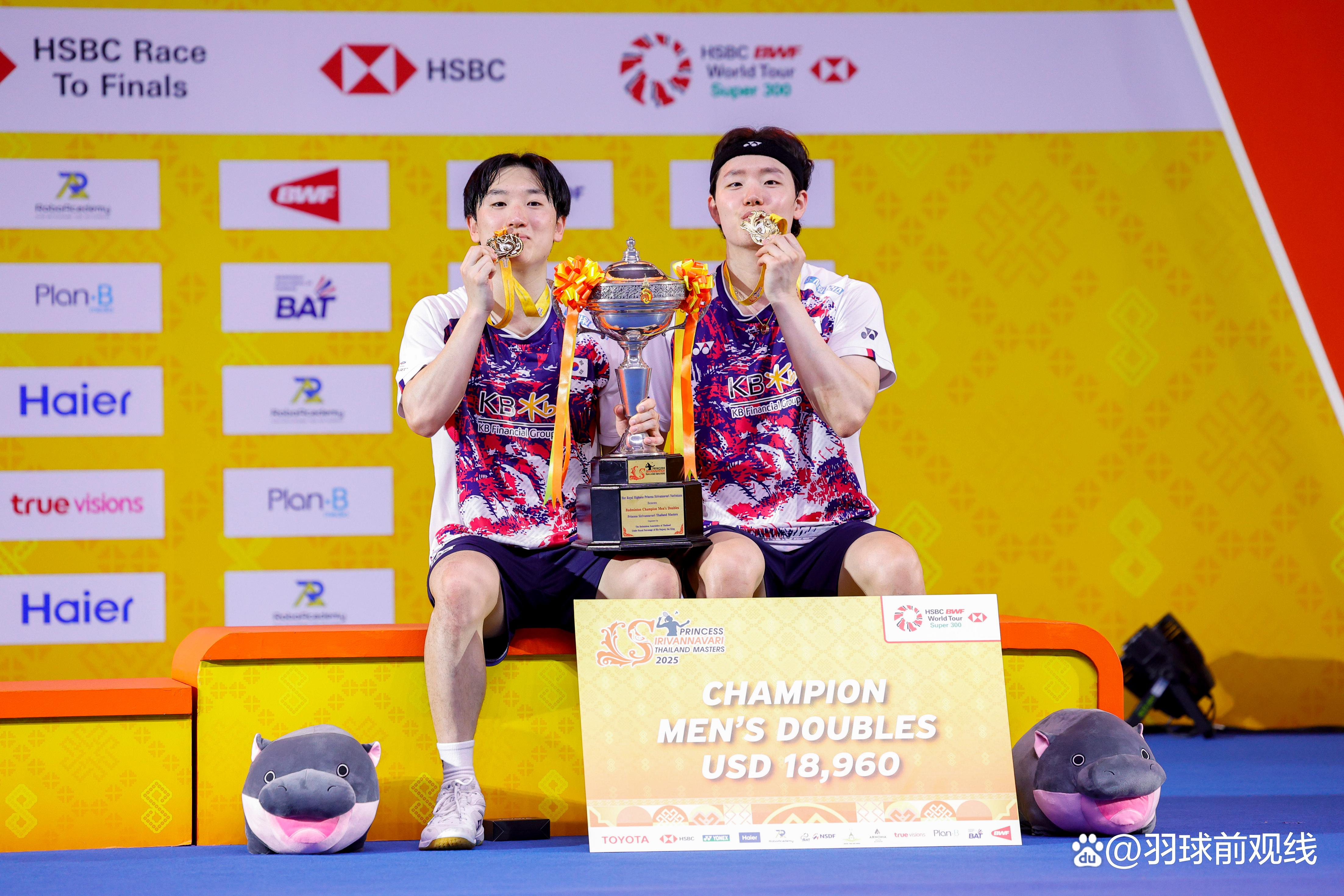 泰国羽毛球队鏖战中国羽毛球队,安赛龙统治全场的简单介绍 泰国羽毛球队鏖战中国羽毛球队,安赛龙统治全场的简单介绍