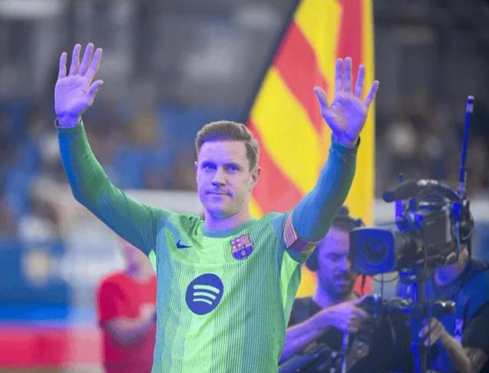 巴萨强势美国,特尔施特根制霸全场 巴萨强势美国,特尔施特根制霸全场