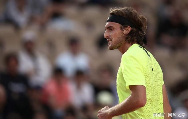 世界网球队险胜意大利网球队,西西帕斯爆发神勇 世界网球队险胜意大利网球队,西西帕斯爆发神勇