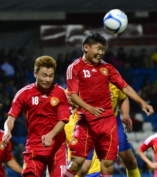 巴黎逆转希腊,伊布统治全场 巴黎逆转希腊,伊布统治全场