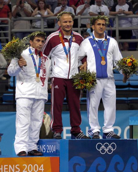 匈牙利选手击败强手获得头名