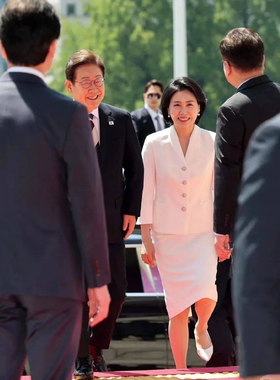 韩国碾压中国，穆勒扛起全队