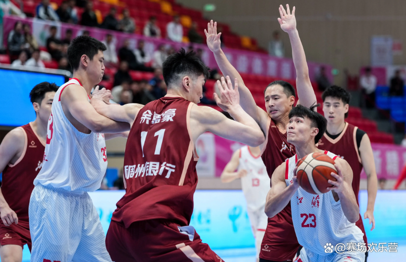 北京男篮在客场击败天津队取得大胜