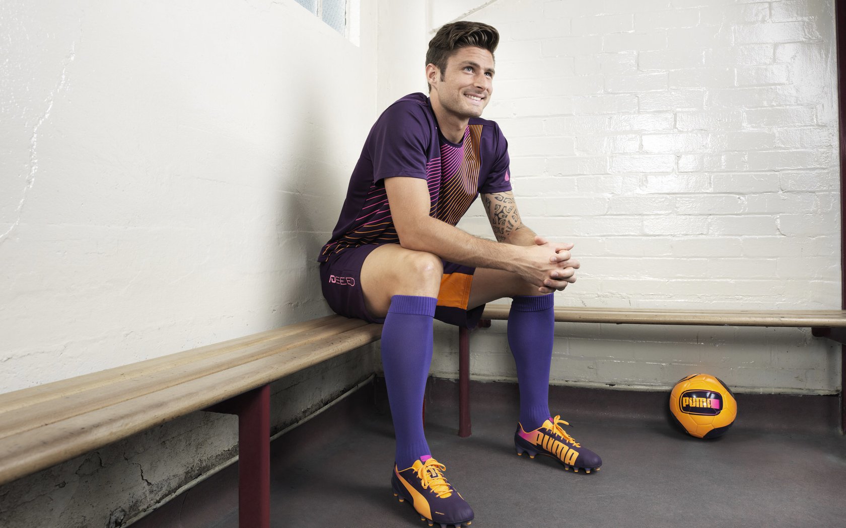 跨界主宰，布伦森F1首战封王之夜，76人终结猛龙宿命