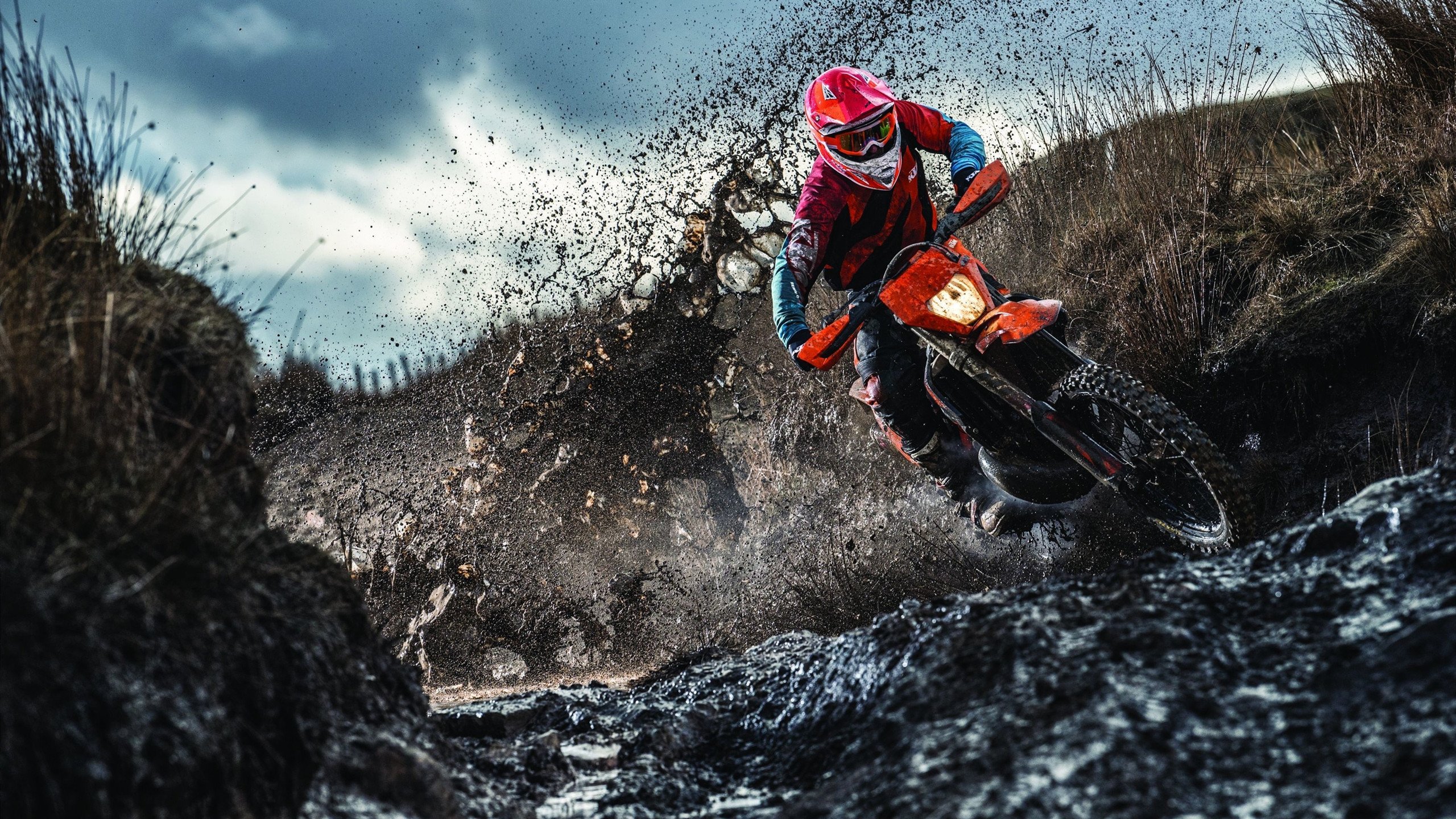 黄潜硬仗淬火成金，门迪末节主宰书写欧战传奇