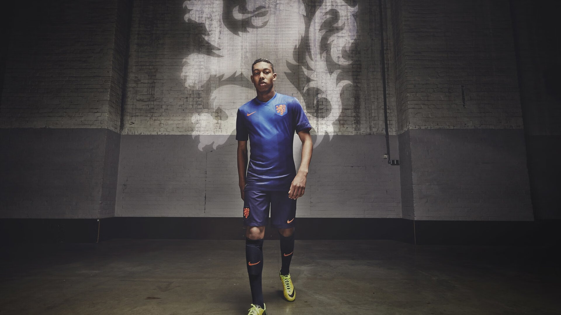 从温网鏖战到澳网突破,穆雷带队取胜的战术革命与精神传承