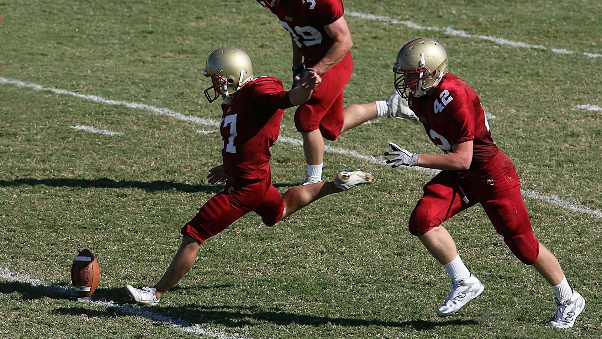 孤岛与群岛，蒙特卡洛大师赛的完胜如何映照拉沃尔杯的困境，及德约科维奇的全队担当