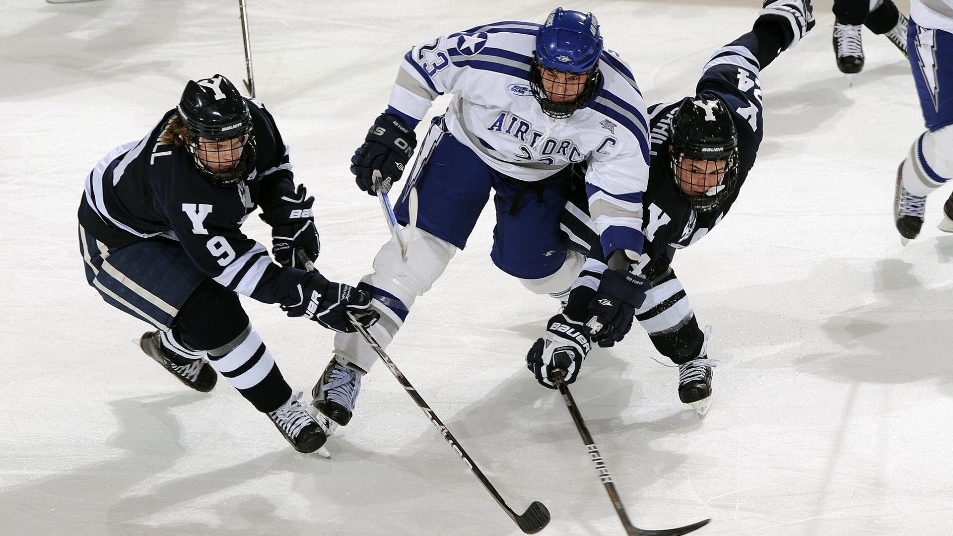 喀麦隆封锁委维航线，加维临危受命成关键先生