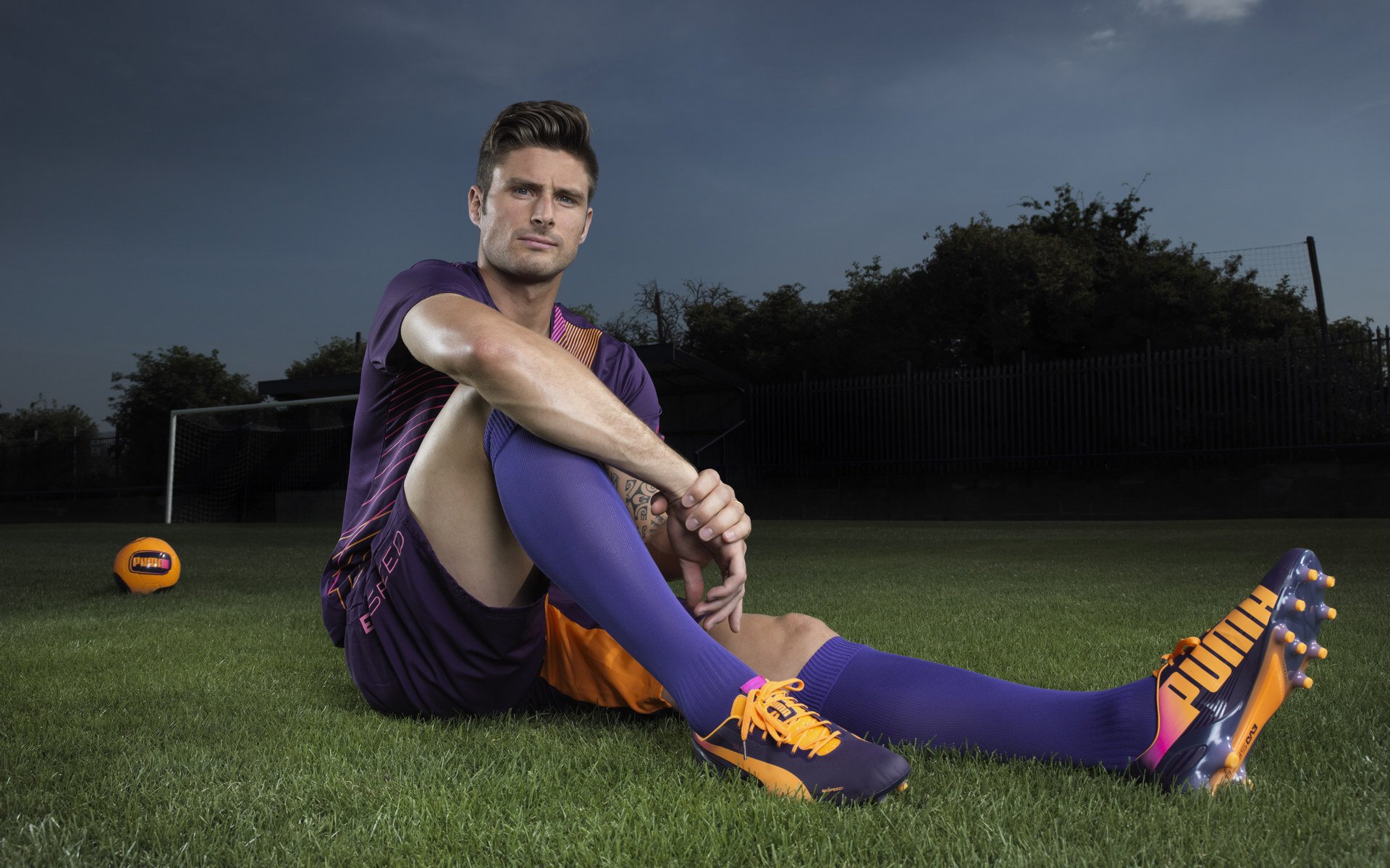 勇士对阵篮网，当时间凝滞，保罗在关键时刻站出来